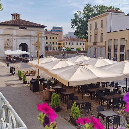 Elegante Alloggio In Casa Storica-Borgo Portello Padova Exteriér fotografie